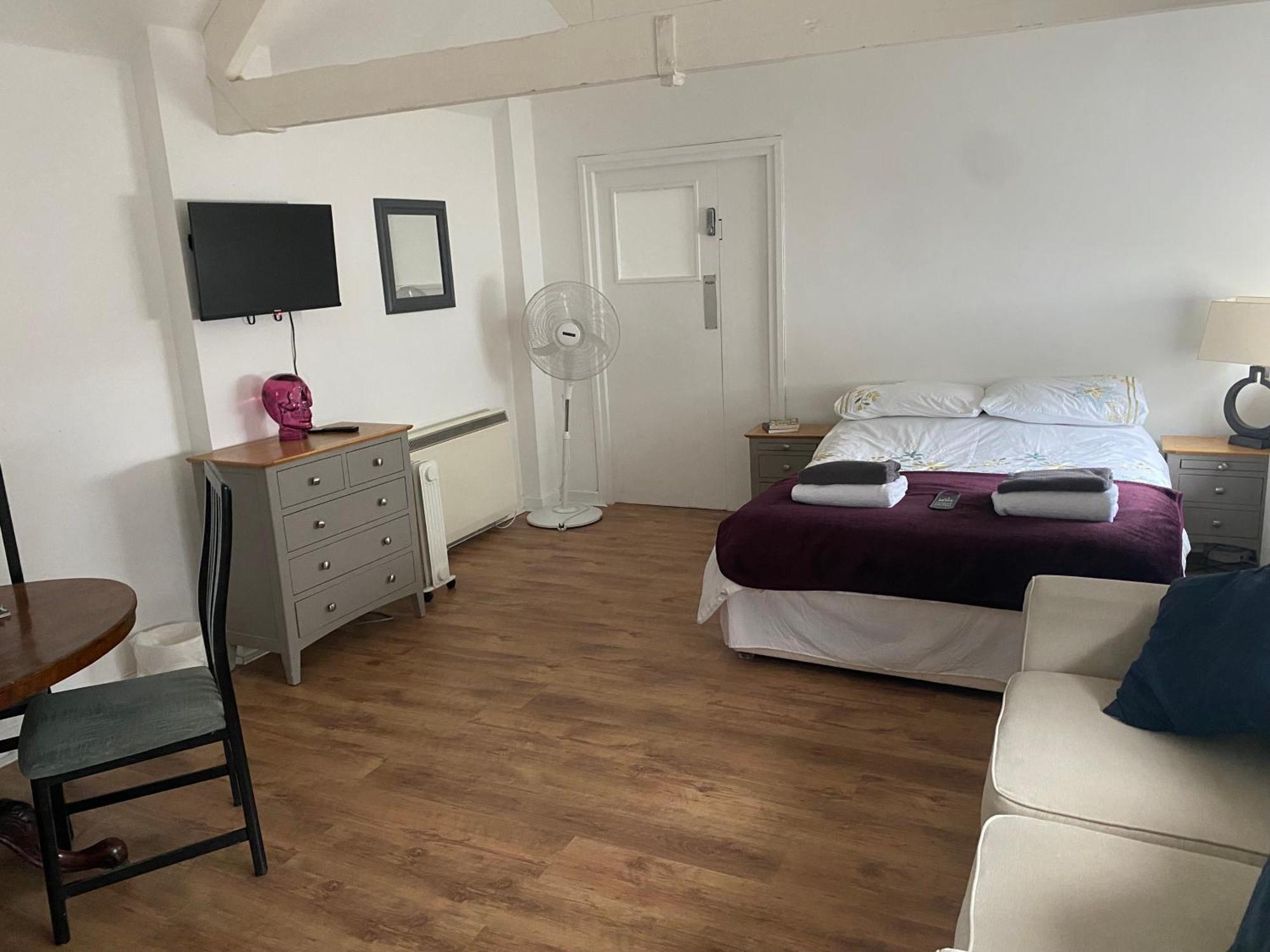 The Dairy Apartment Takeley Екстериор снимка
